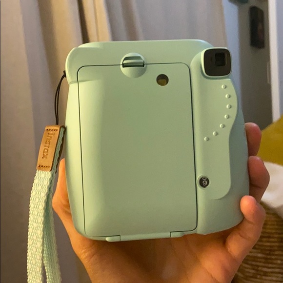 Insta mini camera - Picture 2 of 2